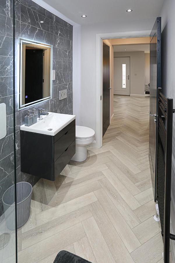 No1 Luxury Service Apartments Белфаст Екстер'єр фото